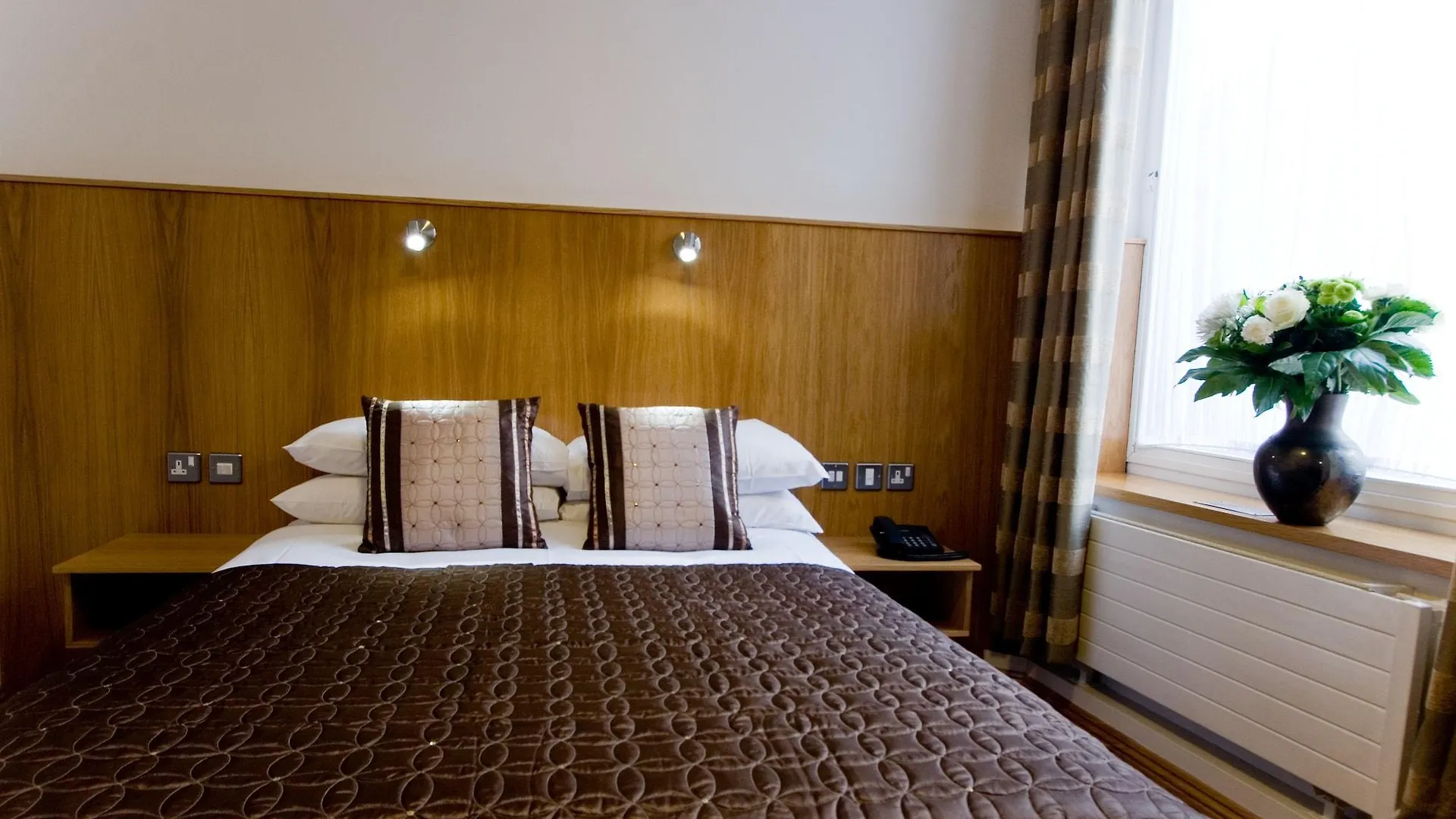 Blooms Hotel Dublin